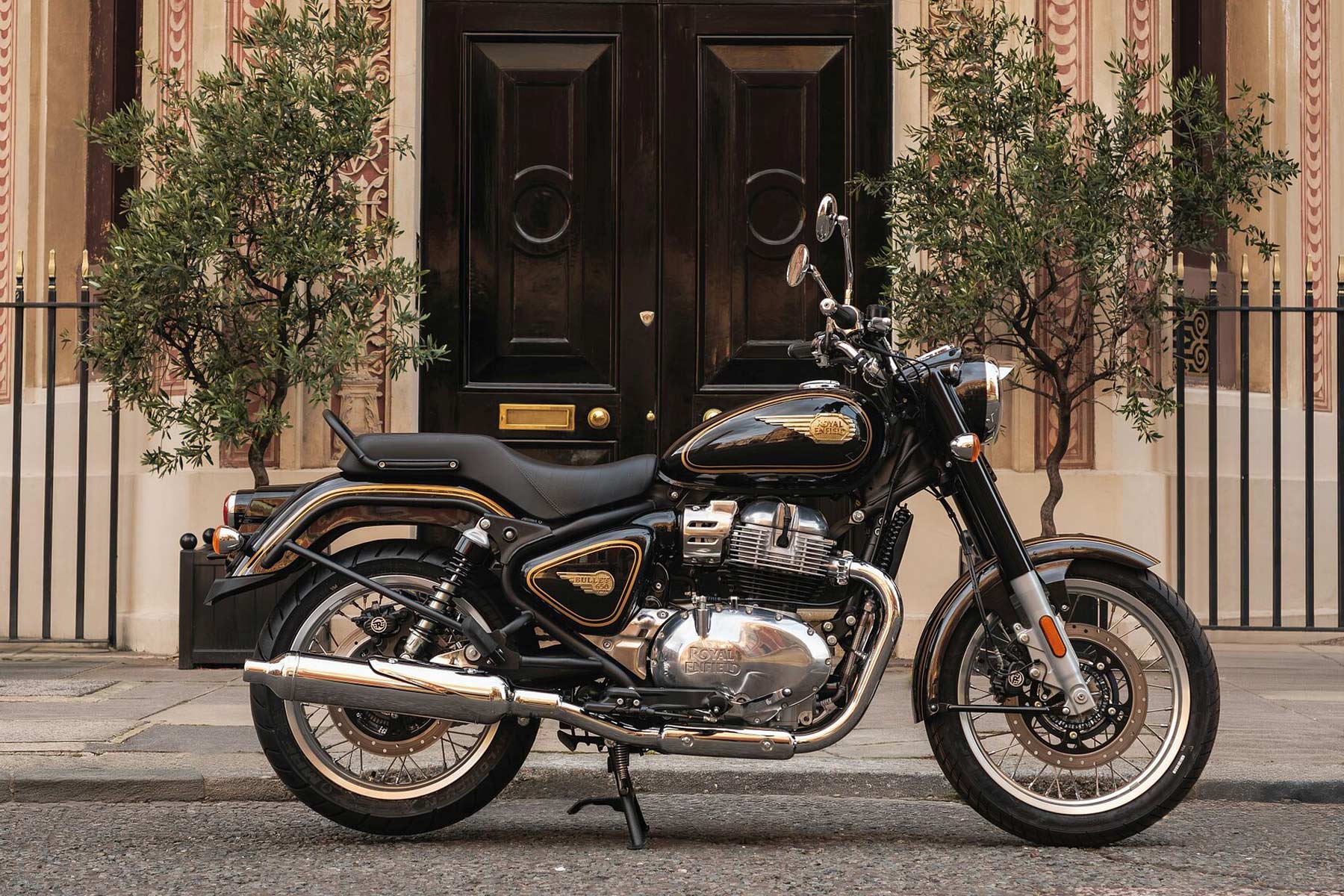 RoyalEnfield_Bullet_650_2026_04.jpg